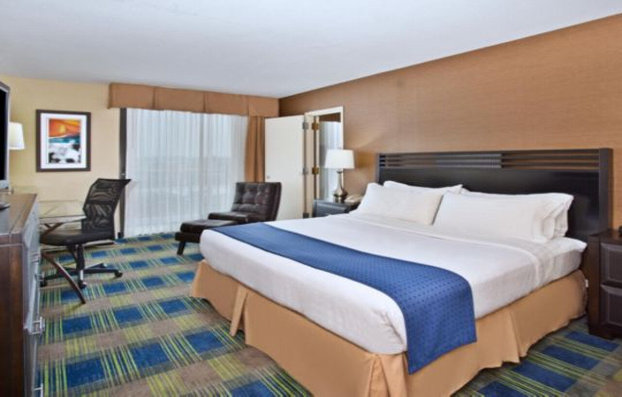 Holiday Inn Akron-West By Ihg Montrose Exterior photo